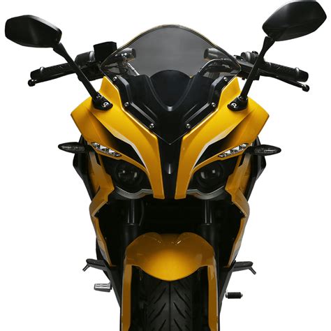 Pulsar RS200 front - CarBlogIndia