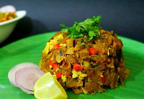 Veg Kothu Parotta Recipe - Vegetable Kothu Parotta Recipe