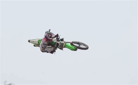 Video: Axell Hodges Stylin' at the Stewart compound | Dirtbike Rider