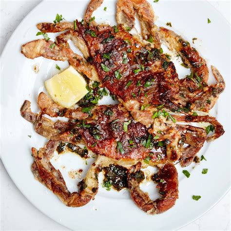 Soft-Shelled Crabs Meunière Recipe | Epicurious