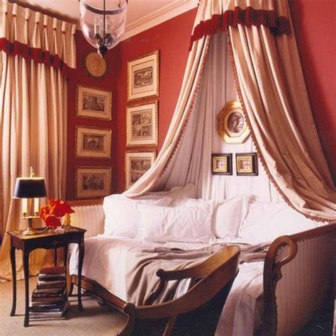Immortal Longings: Curtains and canopies: beds