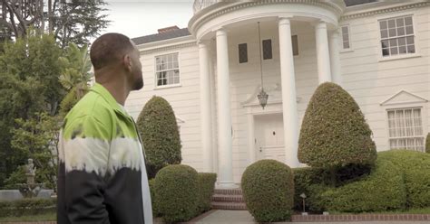 [VIDEO] Take a tour of the iconic 'Fresh Prince Of Bel-Air' mansion