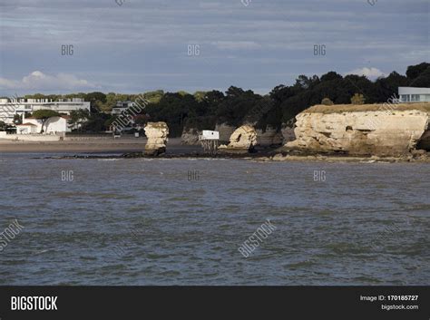 View Gironde Estuary Image & Photo (Free Trial) | Bigstock