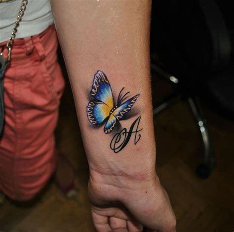 tattoo, Traditional tattoo, Floral tattoo, Chinese tattoo, Fine line ... | Butterfly wrist ...