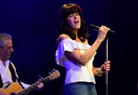 Photos: Linda Ronstadt tribute band visits Laguna Woods – Orange County Register