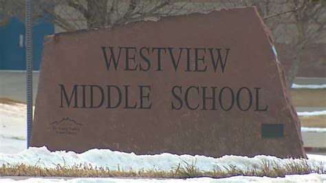 Bomb threat investigation continues at Westview Middle School - YouTube