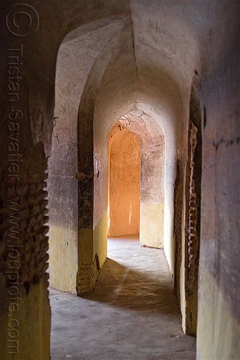 bhool bhulaiya labyrinth, lucknow, india