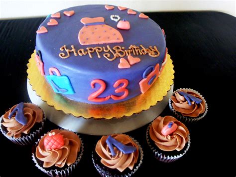 8 23rd Birthday Cakes For Women Photo - 23rd Birthday Cake, Mac Birthday Cake and Girl's Makeup ...