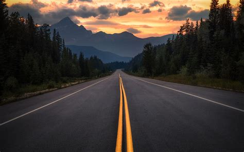 Road 4K Wallpapers - Top Free Road 4K Backgrounds - WallpaperAccess