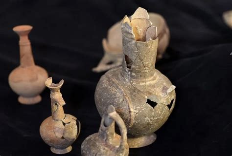 Ancient Opium Use Unearthed | Elizabeth W. Thill