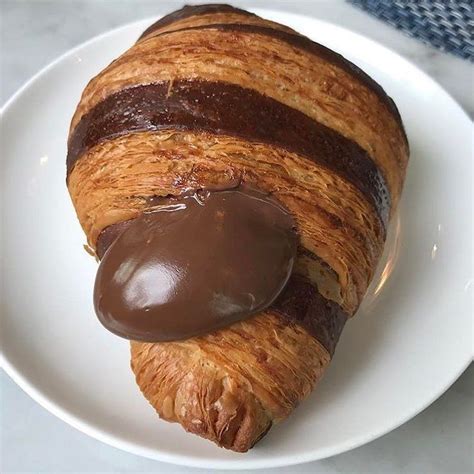 Nutella Croissant. This baby is exploding with tons of happiness. Via ...