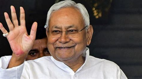 buddhi nahin hai’: Nitish Kumar on Bihar BJP chief's ‘mitti main ...