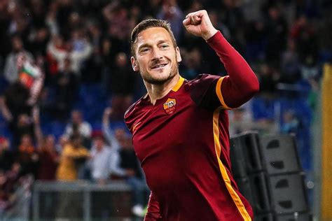 Read Francesco Totti’s emotional Farewell Speech – MEZIESBLOG