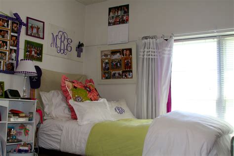 colby-dorm room University Of Maine, Colby College, College Dorm Rooms, Coastal Carolina ...