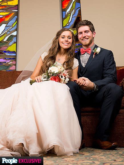 Jessa Duggar and Ben Seewald Are Married, See Her Wedding Dress: Photo