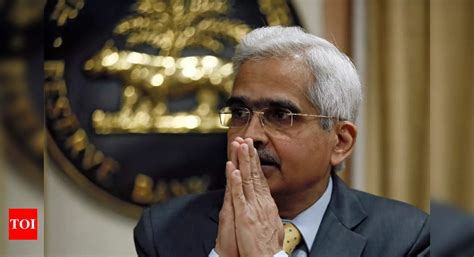 RBI governor asks banks not to let down their guard - Times of India