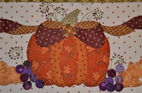 Sew'n Wild Oaks Quilting Blog: Embellishments