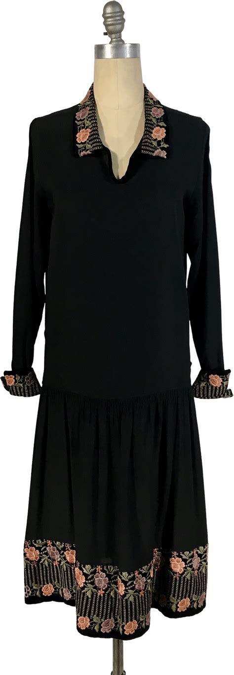 Vintage Antique 20's Black Silk Drop Waist Dress with Embroidered Velvet Detai | Shop THRILLING
