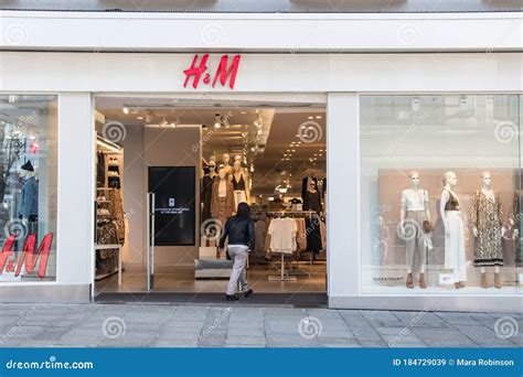 Exterior of H & M Fashion Clothing Shop Showing Company Name, Logo ...