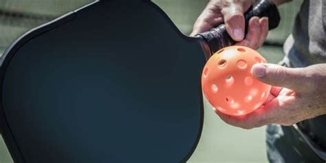 What Is The Best Material For Pickleball Paddles [Detailed Guide]