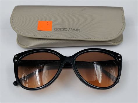 PAIR OF MICHAEL KORS SUNGLASSES WITH CASE