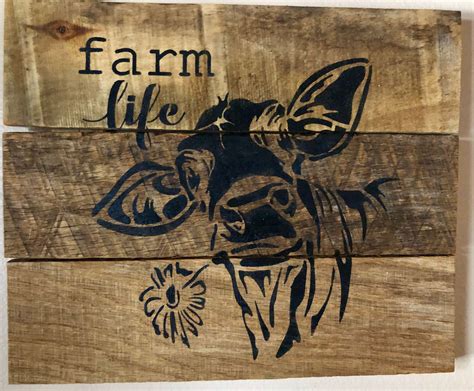 Rustic Farm Life Cow Sign / Cow Wall Sign/ Farmhouse Home Decor