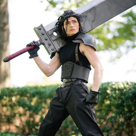 Handmade Buster sword and cosplay by Shadoco Cosplay as Zack Fair : r/cosplayprops