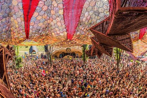 The people of Ozora Festival! Photo by Gergely Somogyi Photography ___ #psytrance # ...