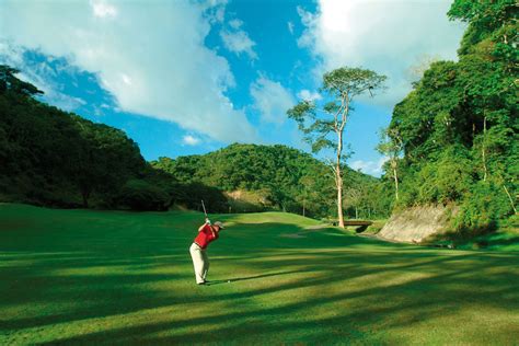 La Iguana Golf Course, Herradura, Costa Rica - Albrecht Golf Guide