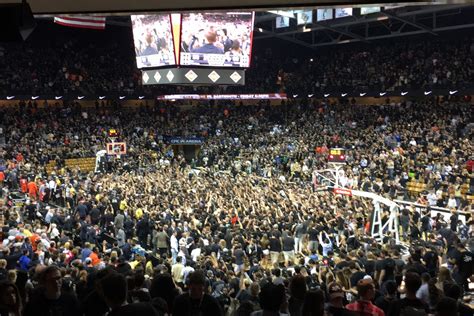 Top 10 UCF Men's Basketball Games at CFE Arena - Black & Gold Banneret