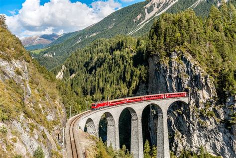 Switzerland — The Glacier Express | National Geographic Best Train Trips in the World | POPSUGAR ...