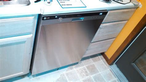 LG Dishwasher Review: I Got a Lemon! | Dengarden