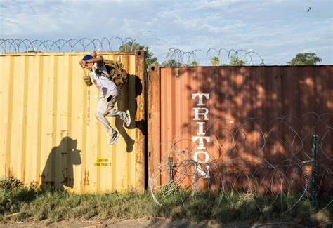 Texas Is on the Verge of Making Illegal Border Crossings a State Crime ...