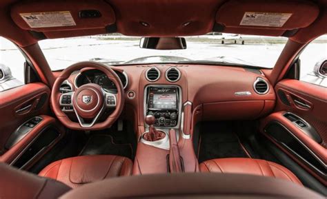 Dodge Viper 2020 Interior