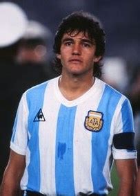 Jorge Burruchaga, Legenda Argentina yang Menginspirasi Lisandro Martinez