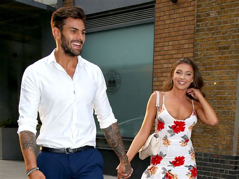 Love Island SPLIT! Adam Collard and Zara McDermott break up - All World ...