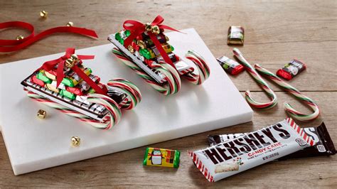 Candy Cane Sleigh | Crafts