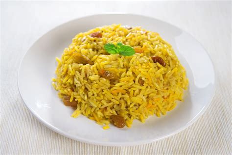 Curried Rice With Raisins Recipe