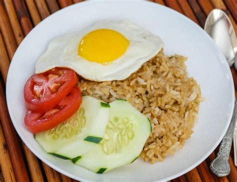 NASI GORENG SPESIAL TELUR MATA SAPI ~ Kreasi Masakan Sederhana