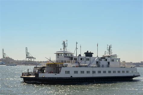 Ferry design sought for New York’s Governors Island | WorkBoat