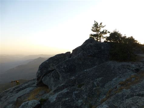 Hanging Rock | Hiking Angeles Forest