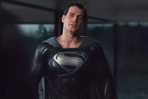 See Henry Cavill's Superman in a Black Suit in a First Look at 'Zack Snyder's Justice League'