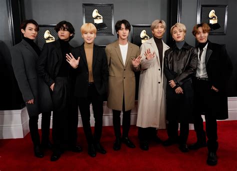 Découvrez les BTS sur le tapis rouge des Grammy Awards – K-GEN