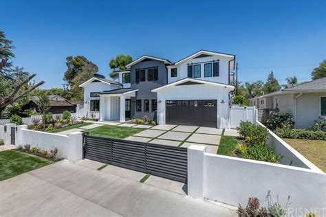 4980 Noeline Ave, Encino, CA 91436 | MLS #SR18140740 - Zillow | Los ...