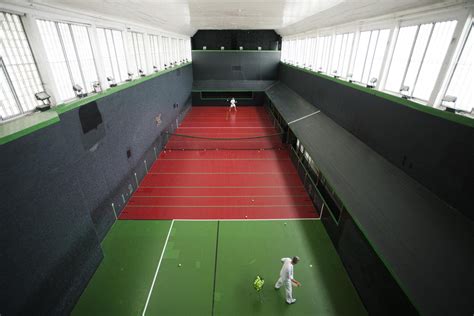 What is real tennis and where can I play it in London? – Luxury London