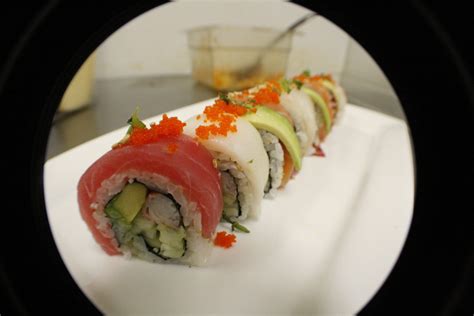 Rainbow Roll – US SUSHI