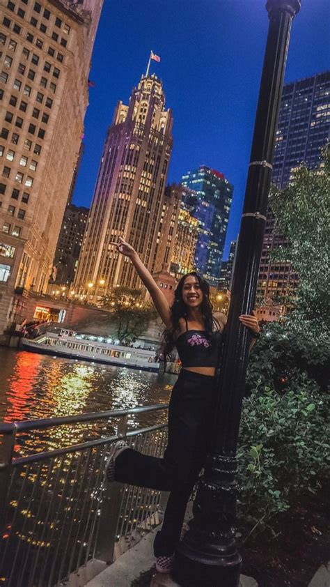 Chicago Riverwalk | Chicago riverwalk, Nightlife travel, Chicago photography