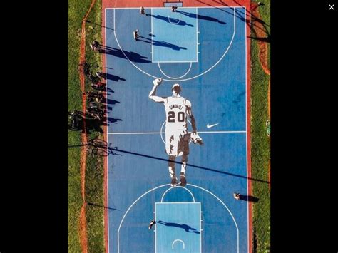 Ginobili gets a court mural in Argentina : r/NBASpurs