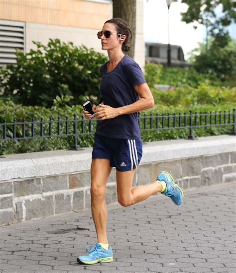 Jennifer Connelly - jogging in New York -04 | GotCeleb