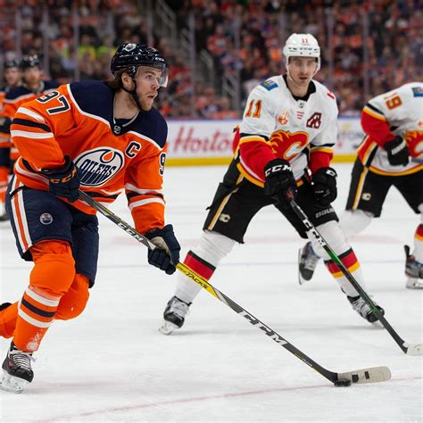 Connor McDavid Scores Twice, Torey Krug's 4-Point Game, Top Highlights ...